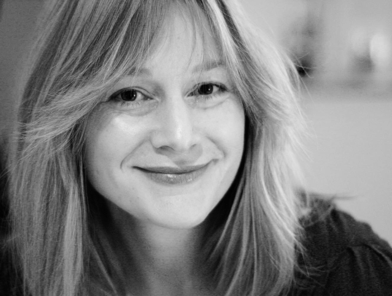 Photo of Dr Liz Moor